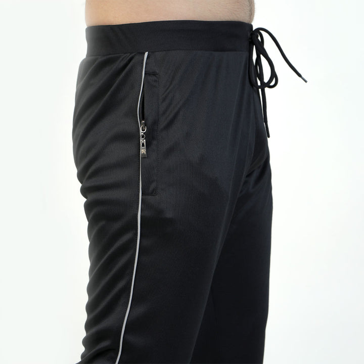 Exerciso Trouser - Close up