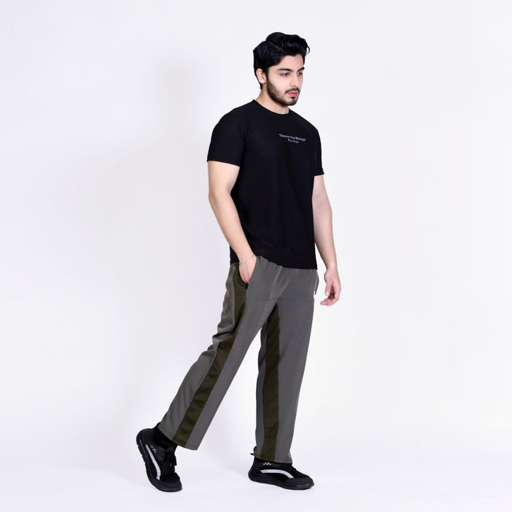 Discover Box Mesh Black T-Shirt