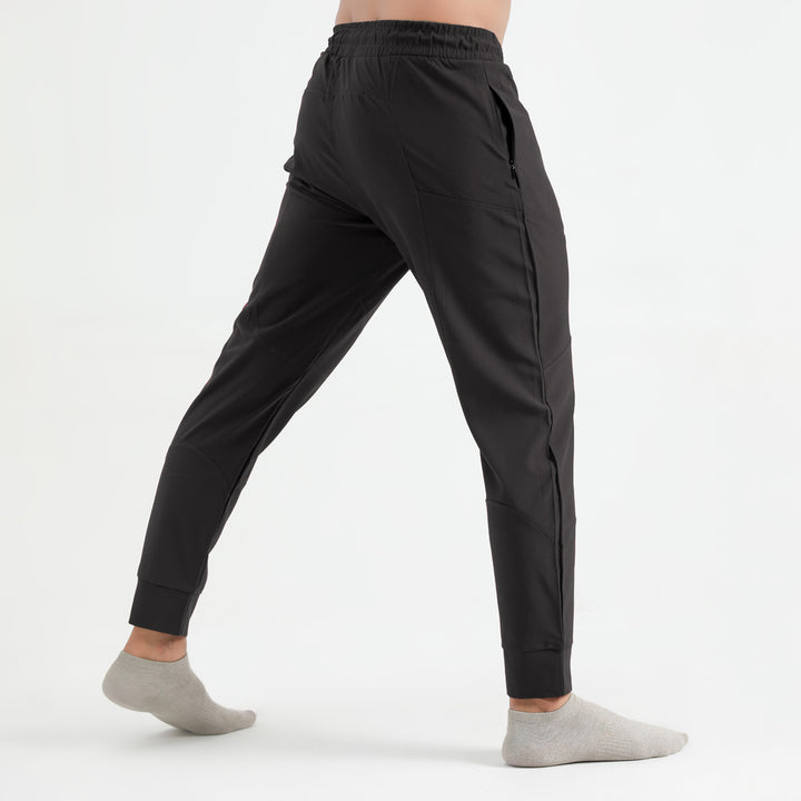 BLACK TECH-PANTS FOR MEN by konfor