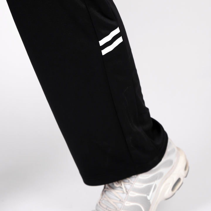 Comfortable & Stylish Black Baggy Trouser for Men with Side Zipper pockets