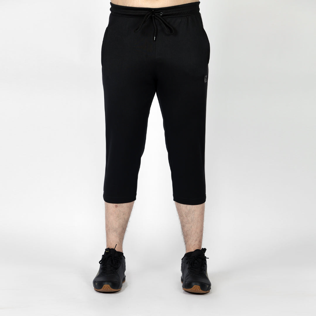 Stride 3-Quarter Shorts for men – athletic gym and running shorts for fitness lovers