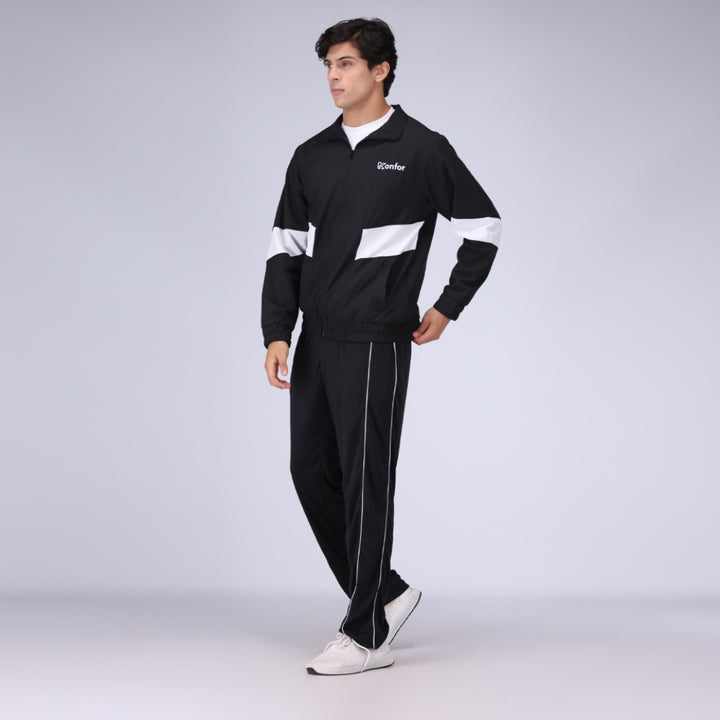 Collarro wind-breaker jacket for men, durable parachute outerwear.