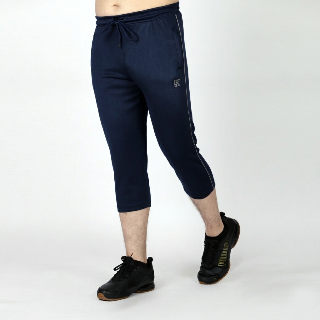 Stride 3-Quarter Navy Blue Shorts