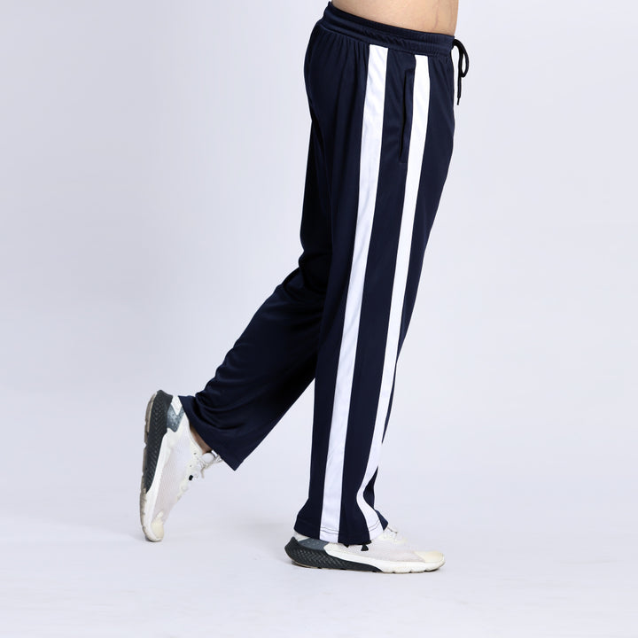 Hustle baggy trouser for men in Pakistan