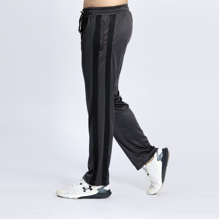 StaticFlow baggy trouser for men in Pakistan