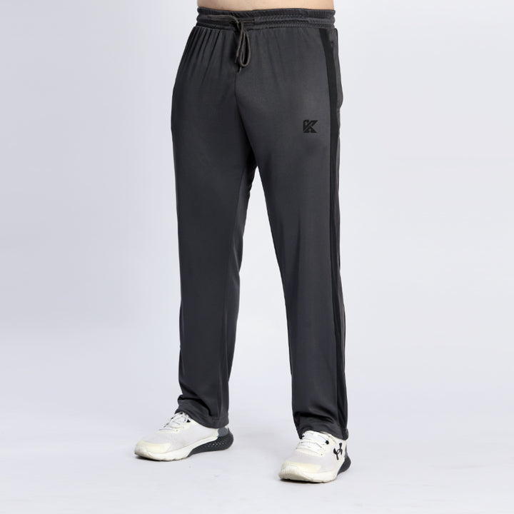 StaticFlow baggy trouser for men in Pakistan