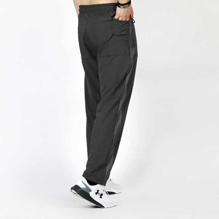 UNDER CUT baggy stretch trouser pants for men in Pakistan