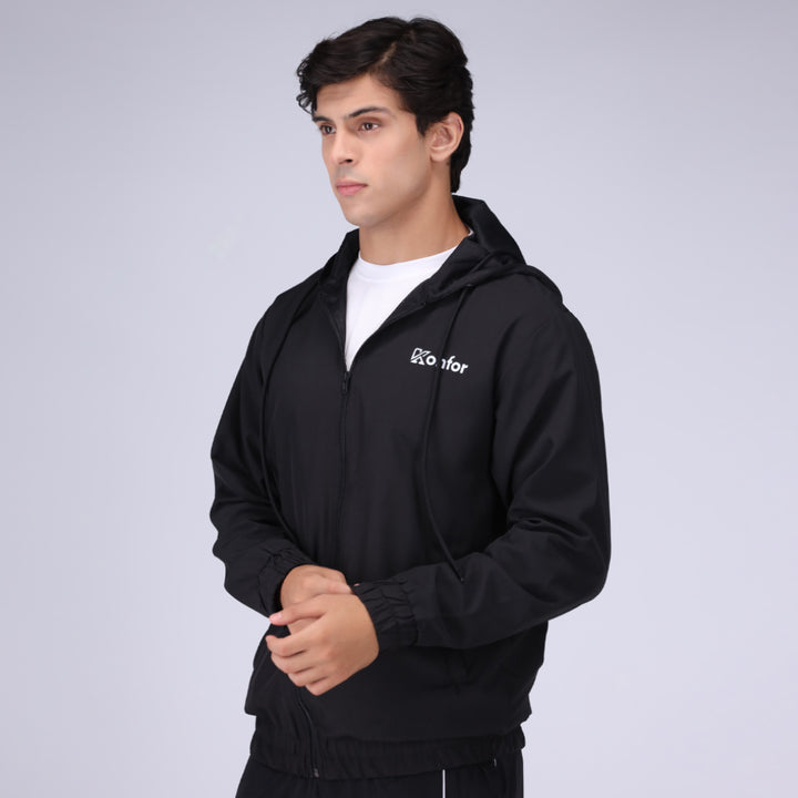 Vellark wind-breaker for men, lightweight parachute sports jacket.