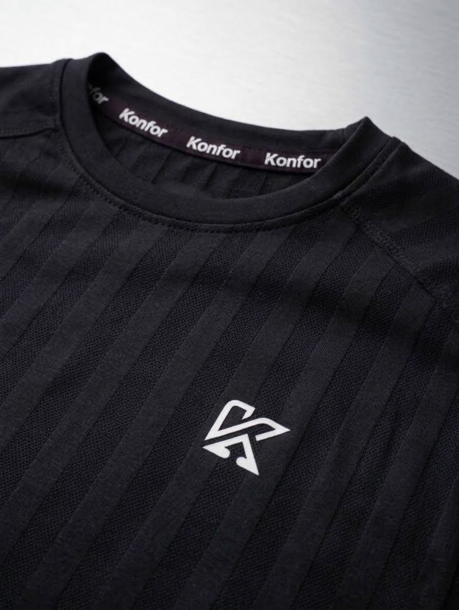 Zyron Mesh Black T-Shirt for Men